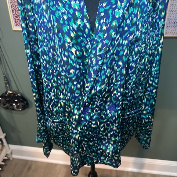 Molly Bracken Blue and Green Button Down Shirt Size M 🦄 - Picture 2 of 6